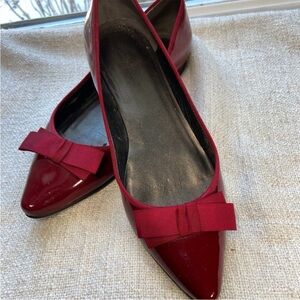Kelly & Katie - Burgundy Flats